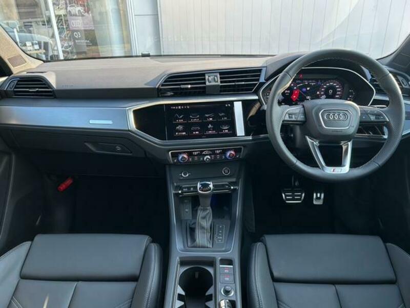 Q3