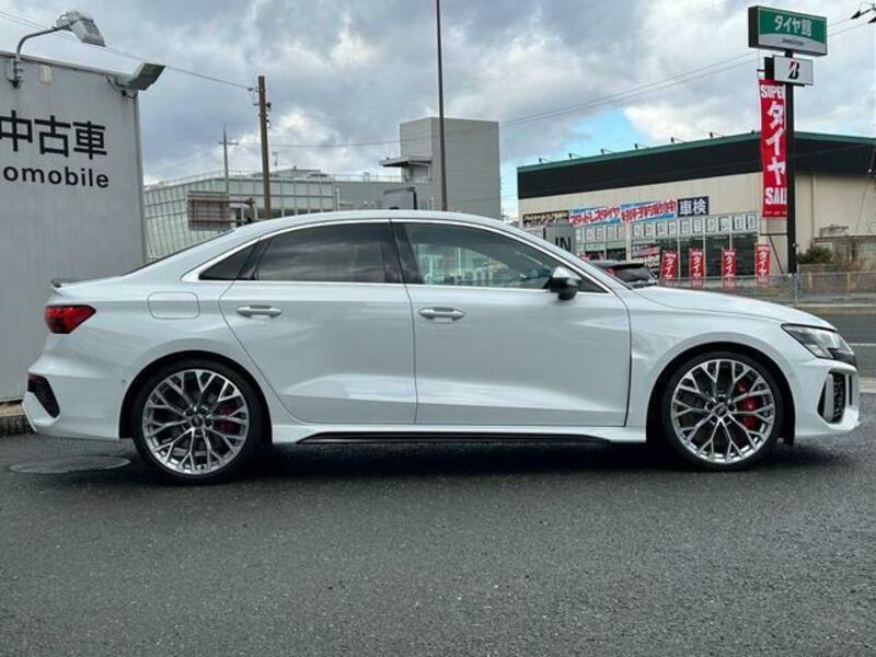 RS3