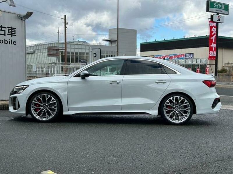 RS3
