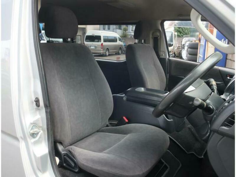 HIACE WAGON