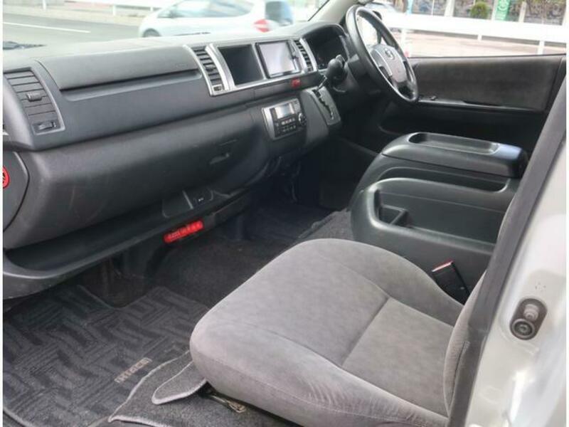 HIACE WAGON