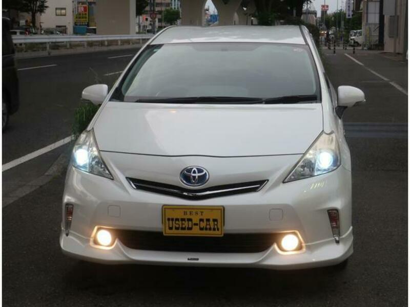 PRIUS ALPHA