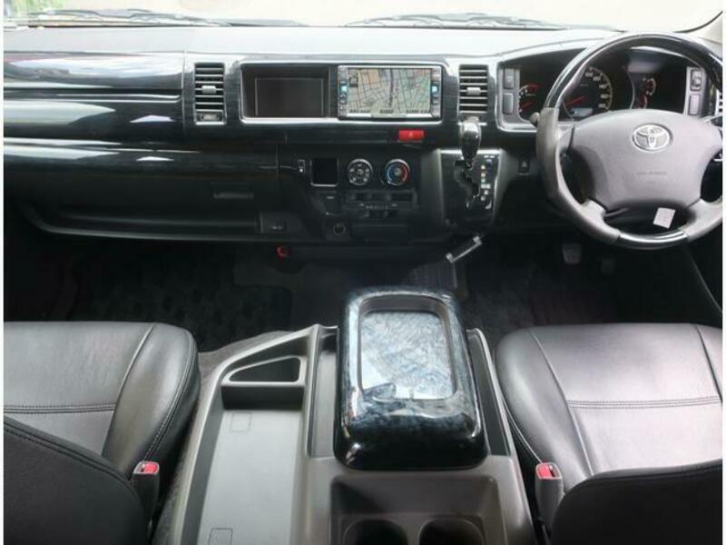 HIACE WAGON