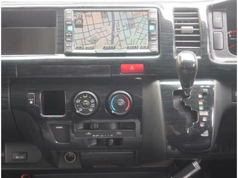 HIACE WAGON