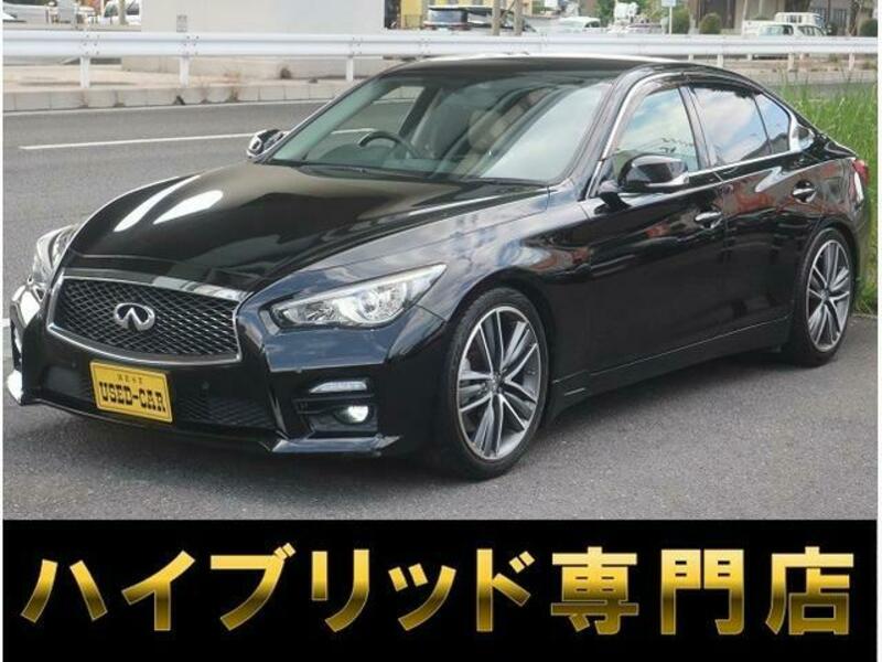NISSAN SKYLINE