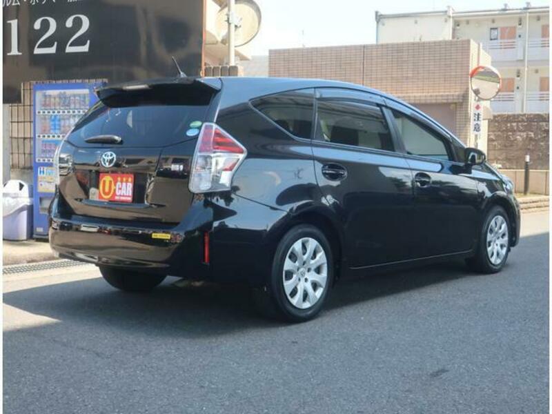PRIUS ALPHA
