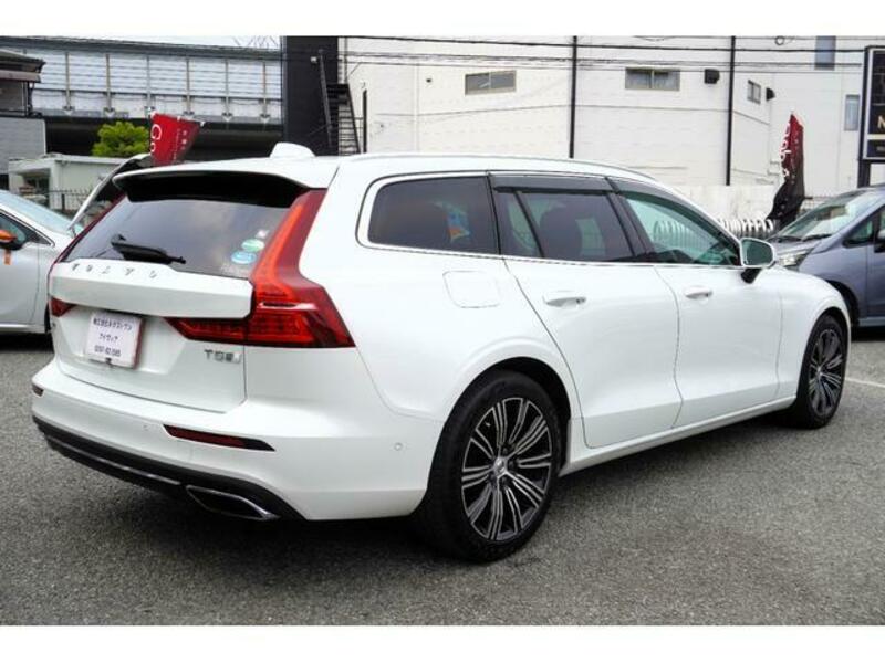V60