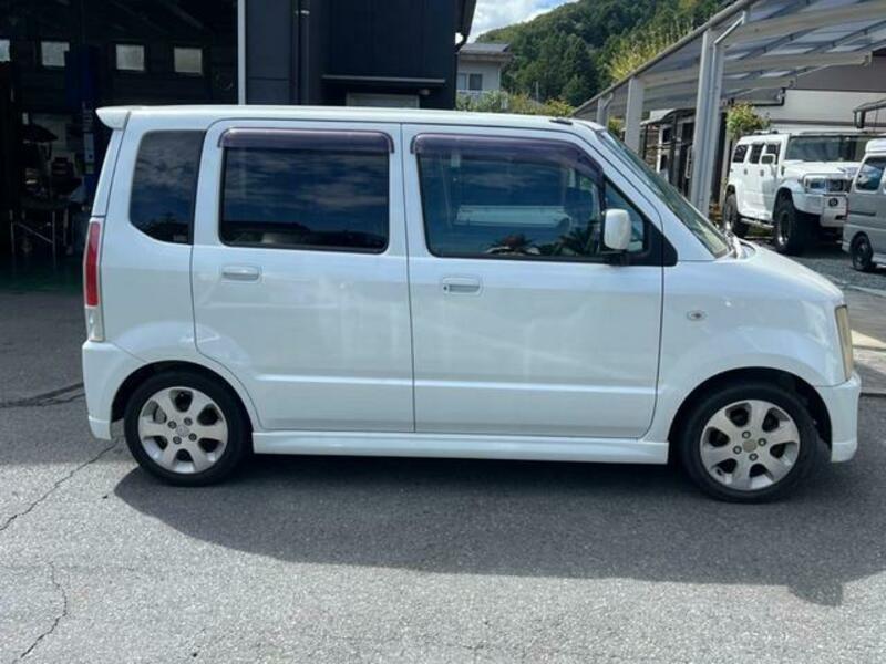 WAGON R