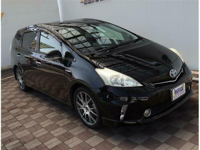 PRIUS ALPHA