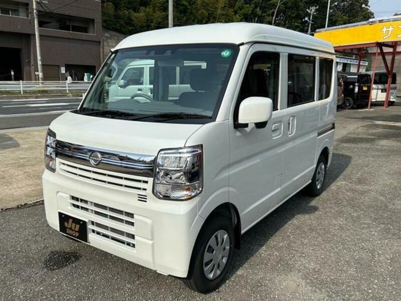 NISSAN CLIPPER VAN