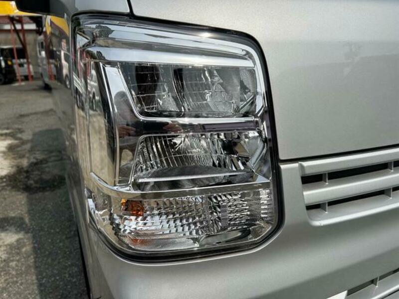 CLIPPER VAN