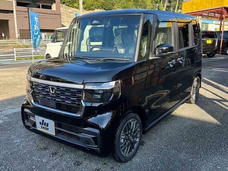 HONDA N BOX CUSTOM