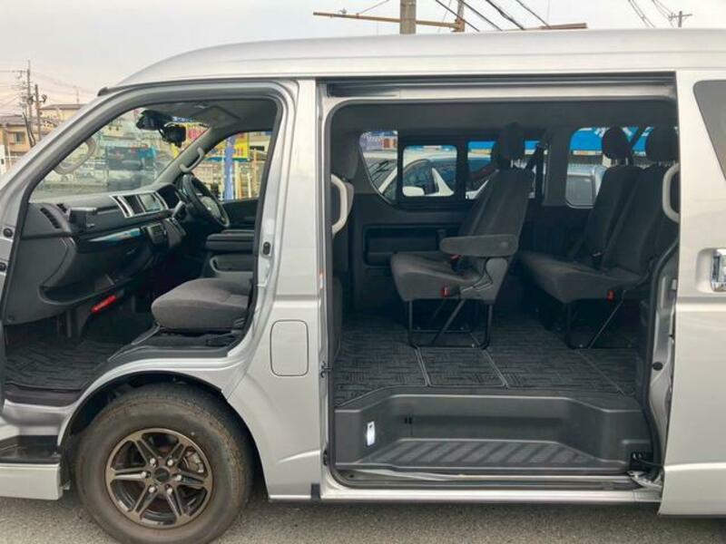 HIACE WAGON