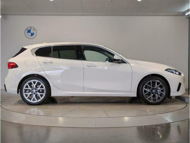 1 SERIES