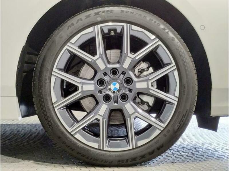 1 SERIES