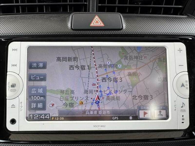 COROLLA AXIO
