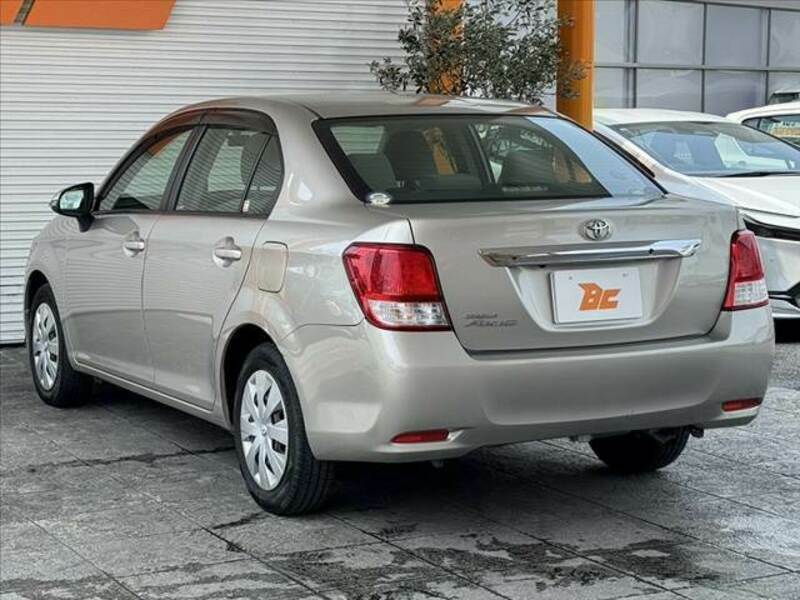 COROLLA AXIO