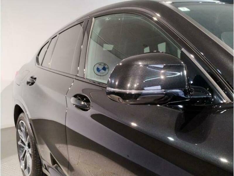 X4