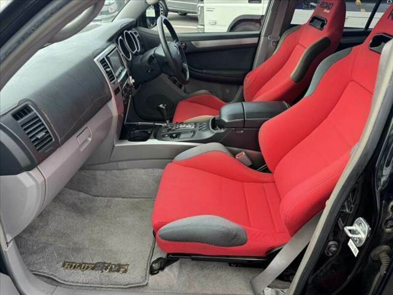 HILUX SURF
