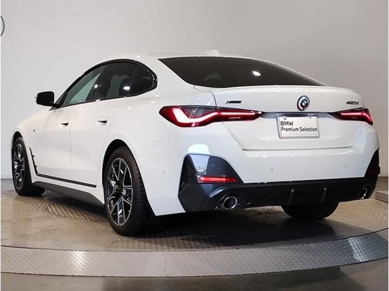4 SERIES