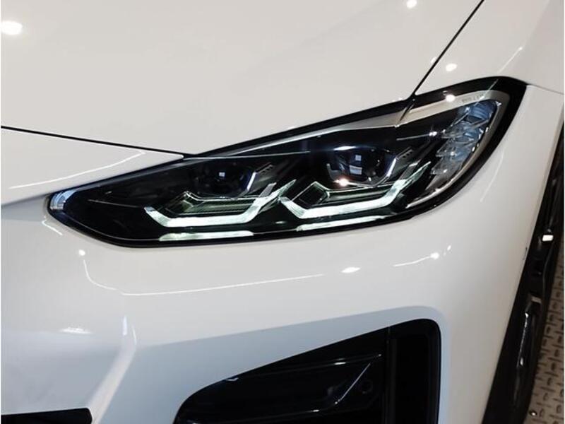4 SERIES