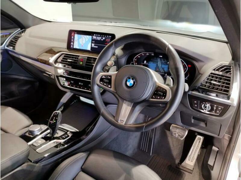 X4