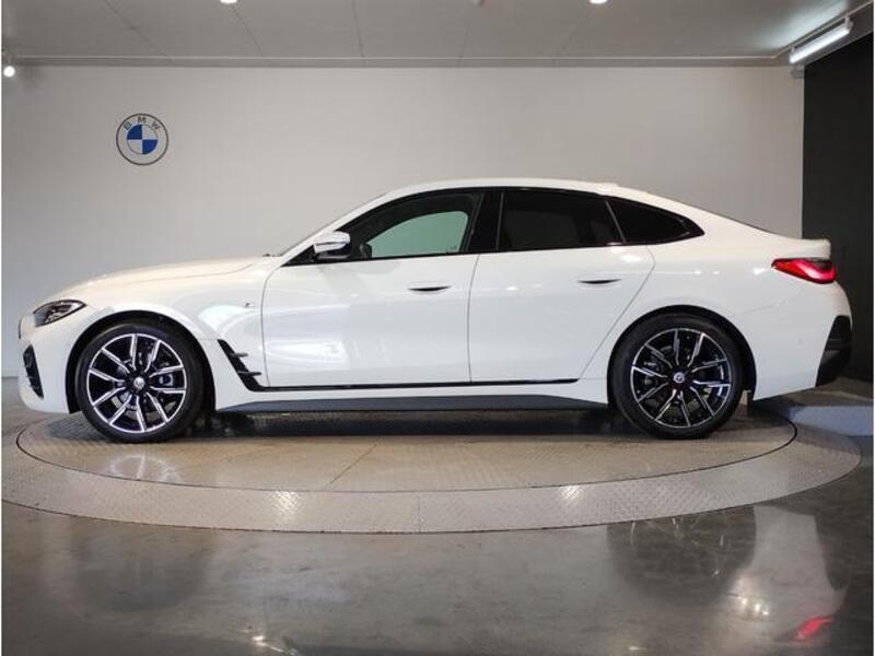 4 SERIES