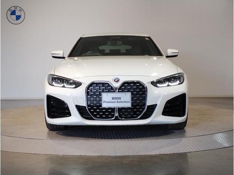 4 SERIES