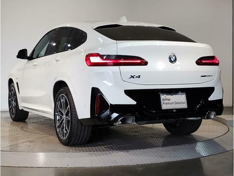 X4