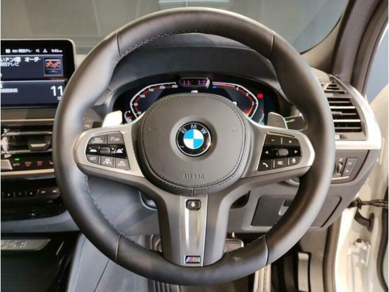 X4