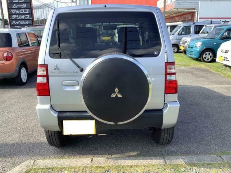 PAJERO MINI