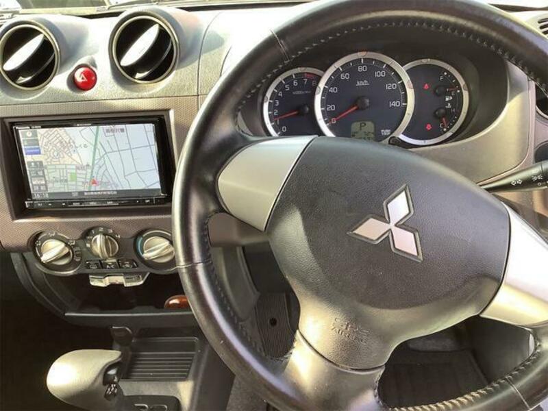 PAJERO MINI