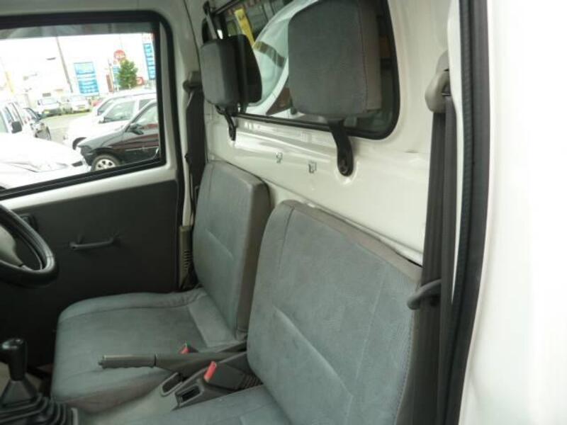 MINICAB TRUCK
