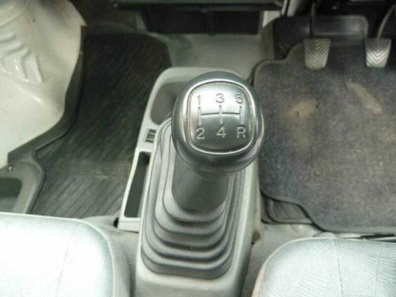 MINICAB TRUCK