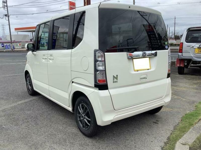 N BOX