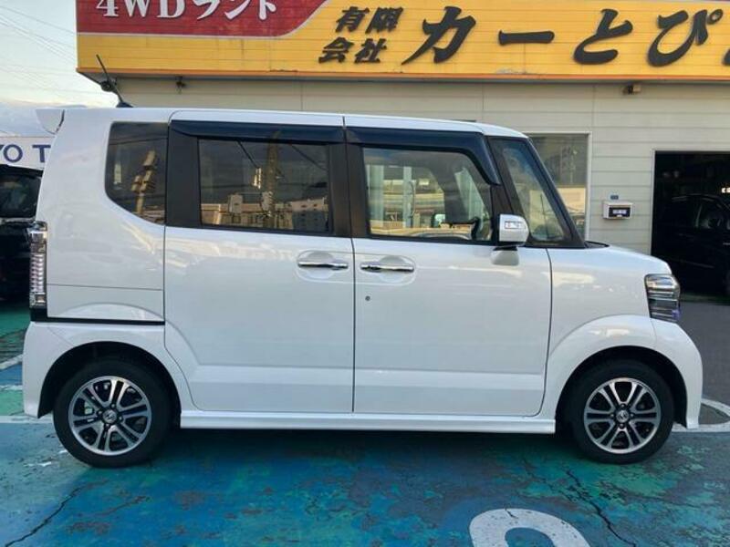 N BOX CUSTOM