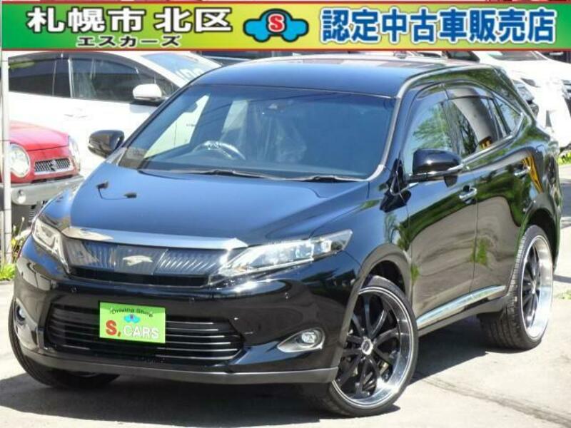 TOYOTA HARRIER