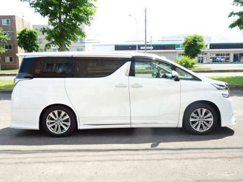 VELLFIRE