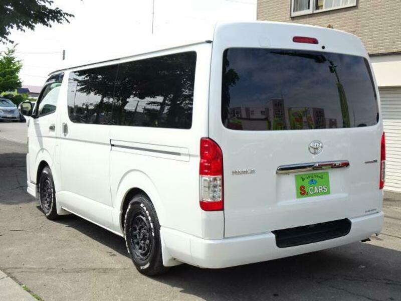 HIACE VAN