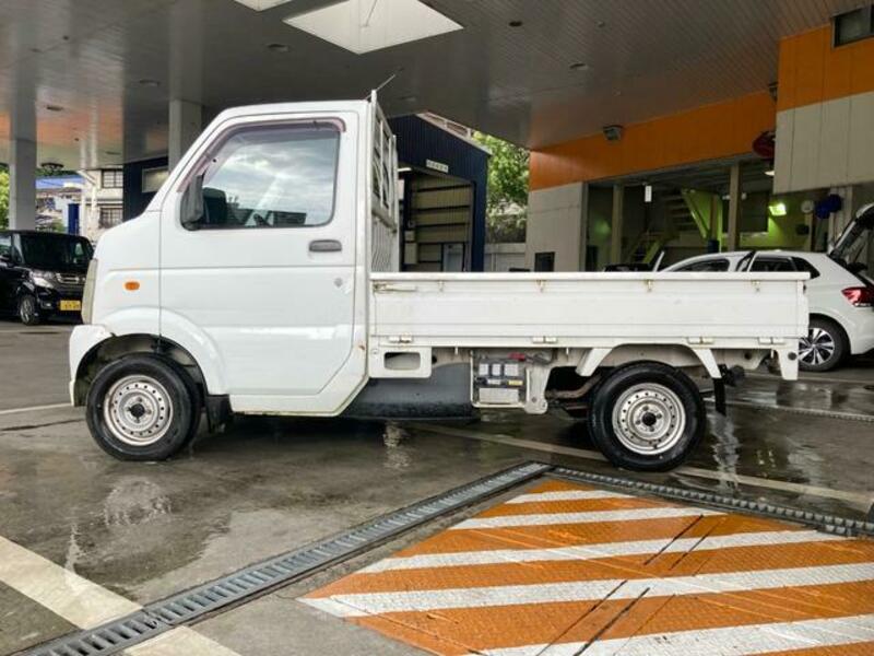 CARRY TRUCK