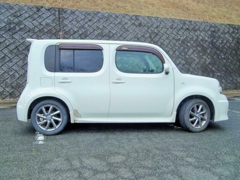 CUBE