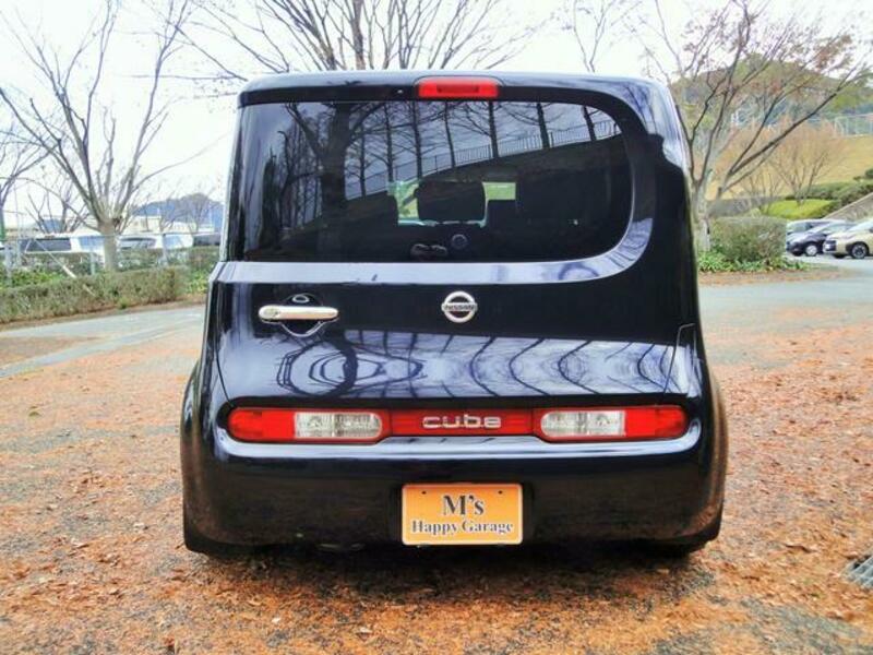 CUBE