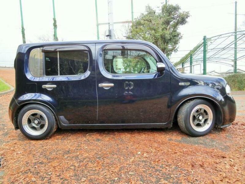 CUBE