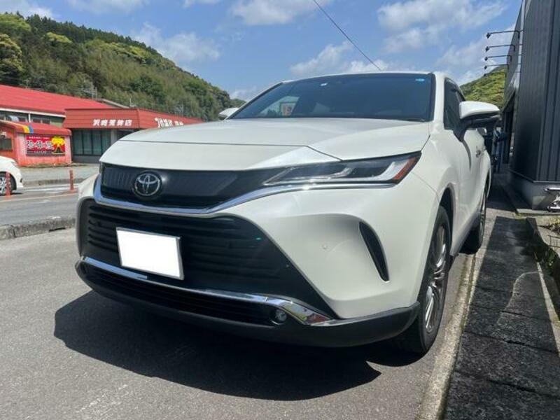 TOYOTA HARRIER