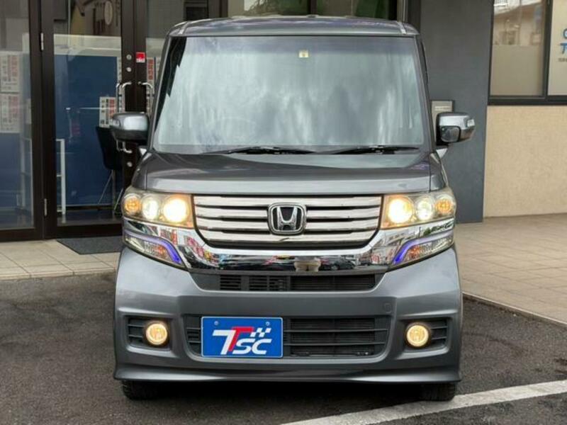 N BOX CUSTOM