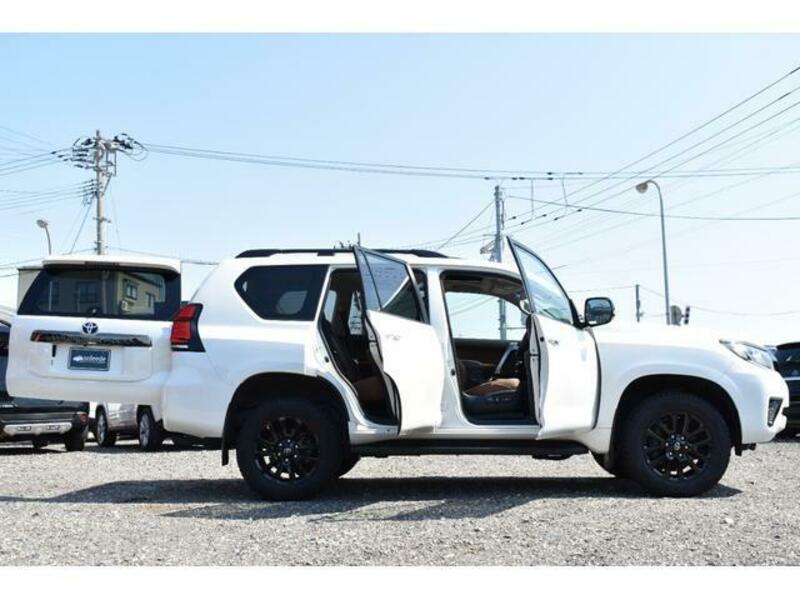 LAND CRUISER PRADO