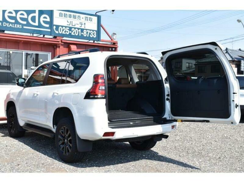LAND CRUISER PRADO