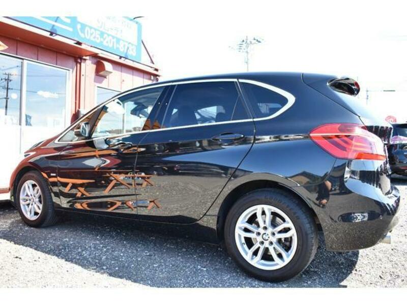 2 SERIES