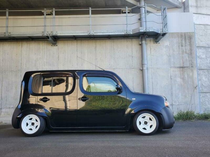CUBE