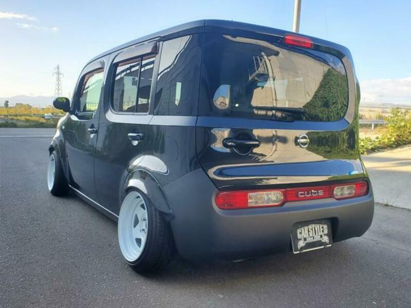 CUBE